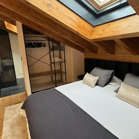 Artysur Lux Village Casa 2 シャレー *