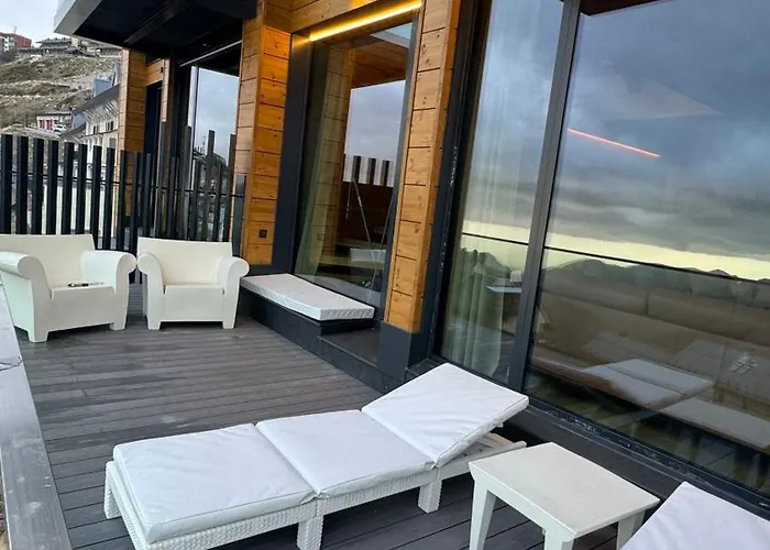 Artysur Lux Village Casa 2 シャレー