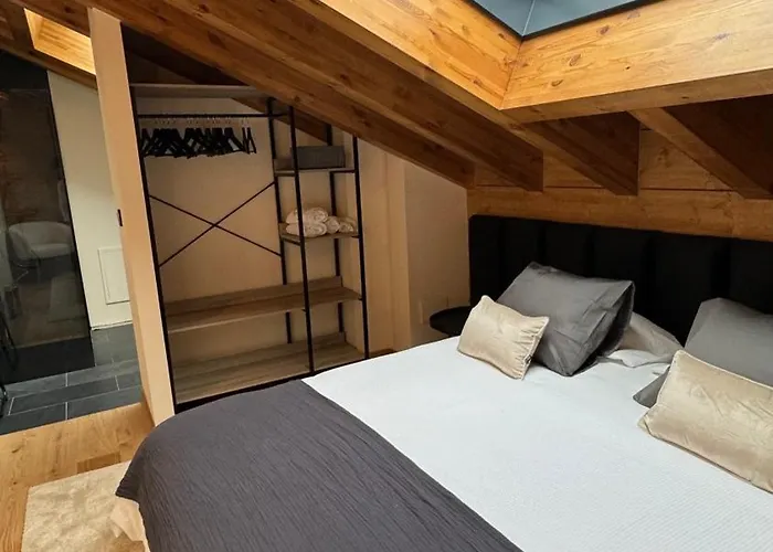 Artysur Lux Village Casa 2 シャレー *